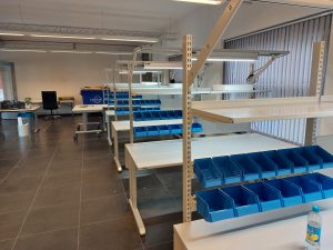 Sovella Nederland levert Treston werktafels voor het leveren van concept ESD werktafels Sovella Nederland richt werkplaats in. Sovella Nederland werkplaats project